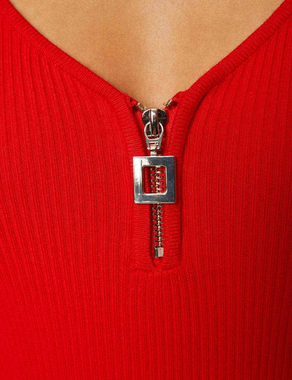 Pull manches longues avec d&eacute;tail zipp&eacute; rouge femme