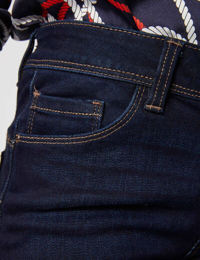 Jeans slim taille standard &agrave; poches denim brut femme