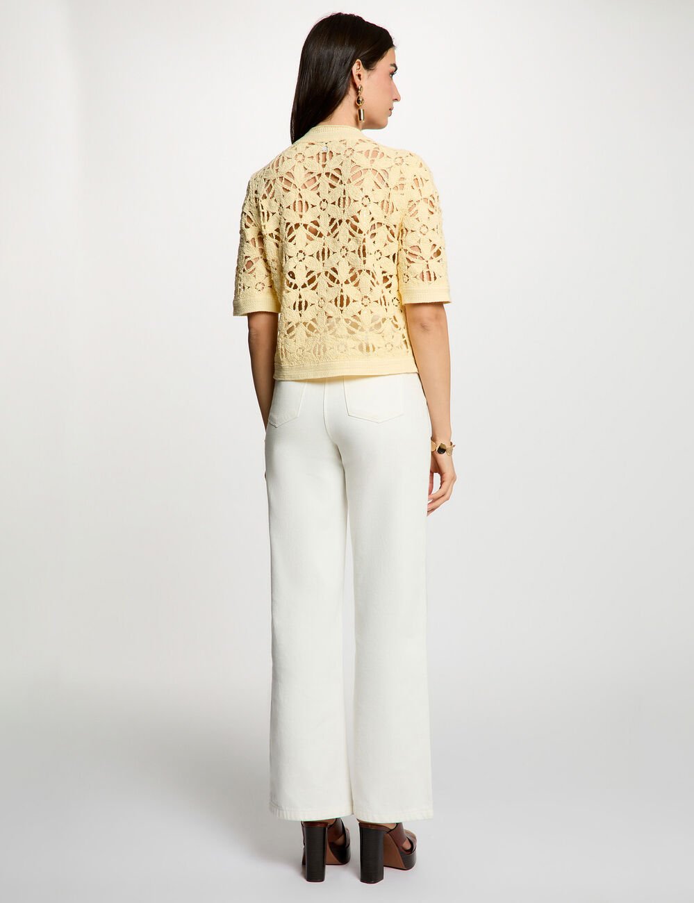 Opengewerkt vest met ronde hals pastel geel vrouw