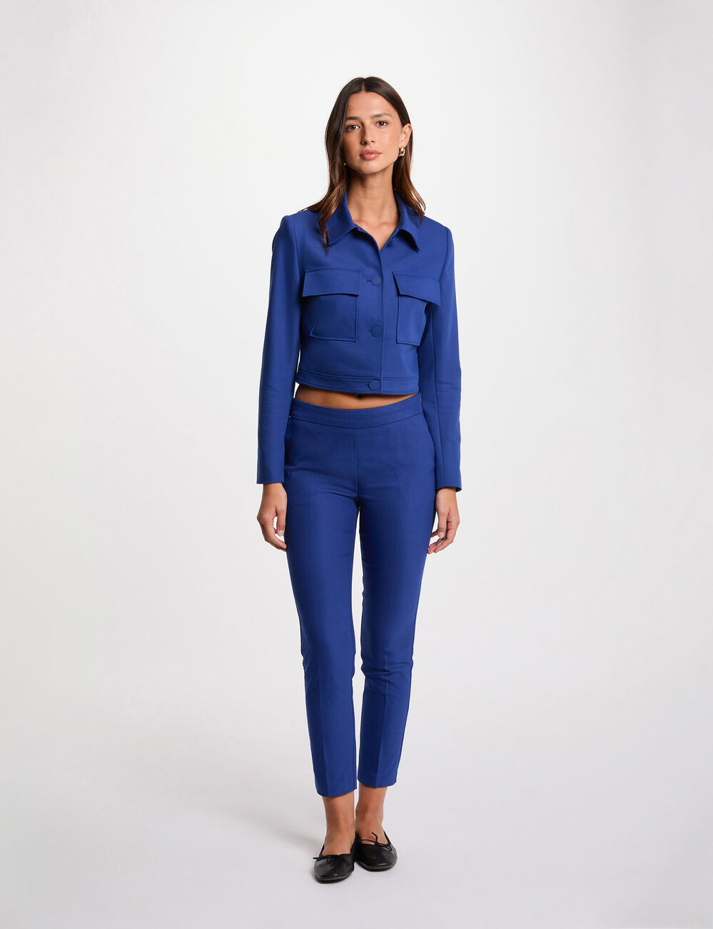 Veste courte boutonnée bleu electrique femme
