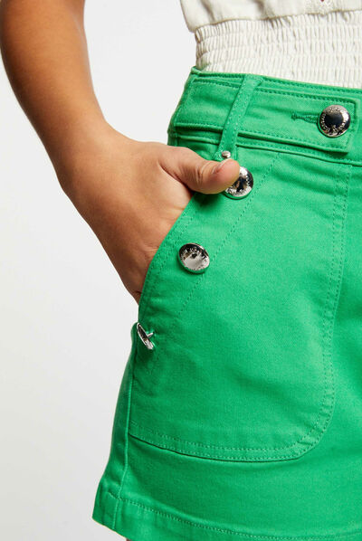 Short ajusté à pont vert femme