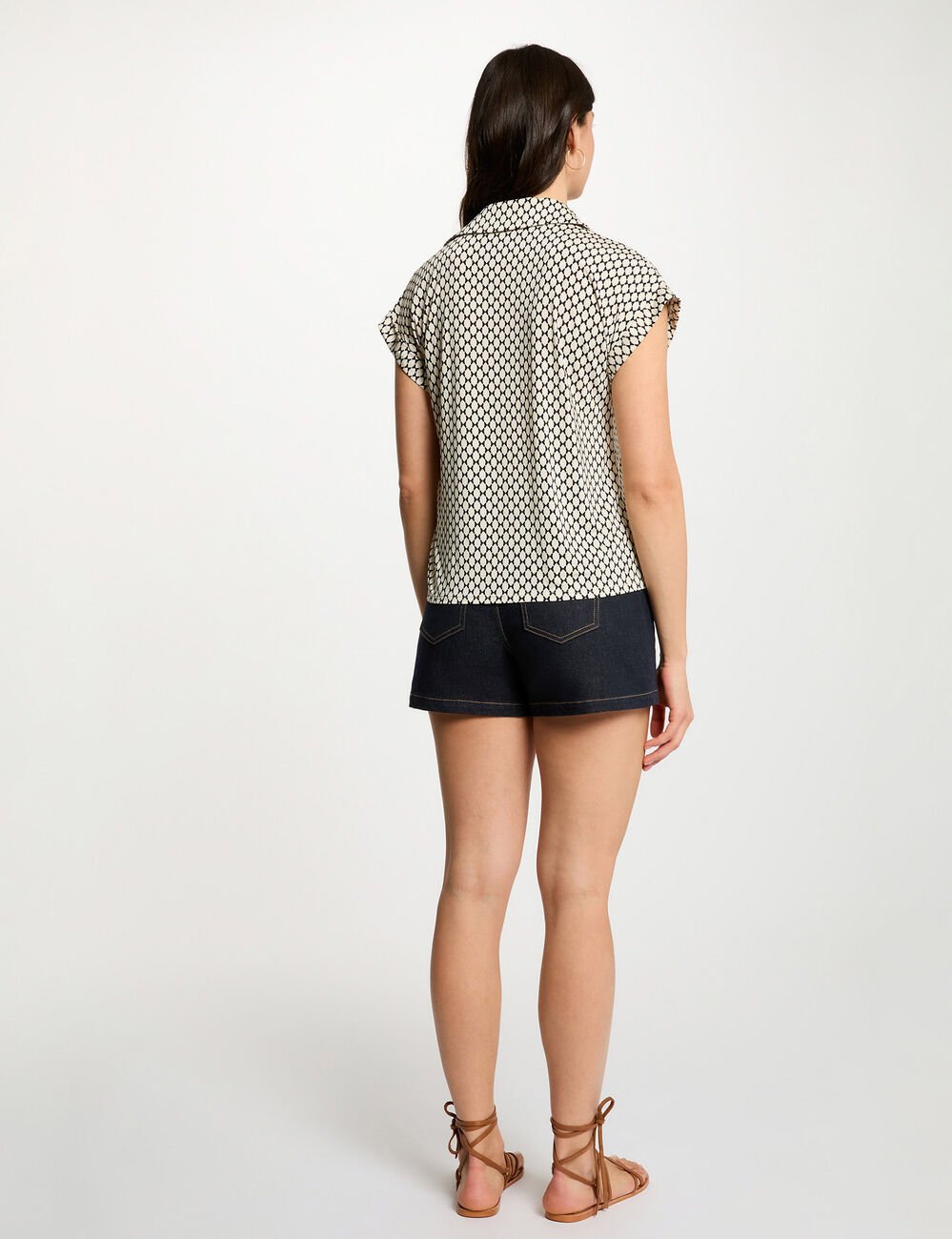 Chemise satin&eacute;e col &agrave; revers ivoire femme