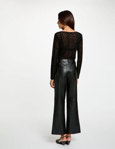 T-shirt cintr&eacute; col rond noir femme