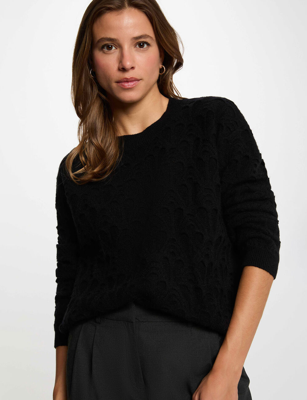 Trui met ronde hals en fantasie zwart vrouw