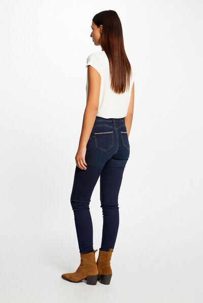 Smalle jeans met kettingdetails raw jeans vrouw