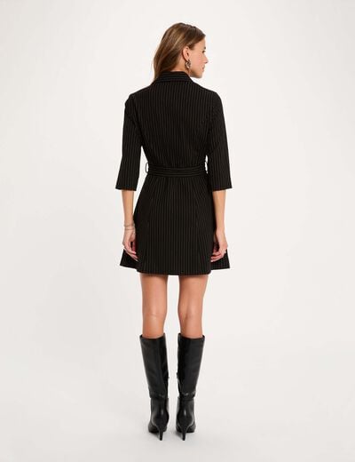 Robe courte ajust&eacute;e noir femme