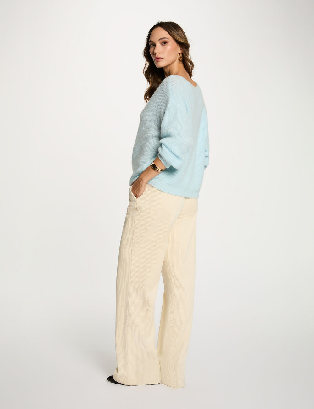 Ronde hals trui hemelsblauw vrouw