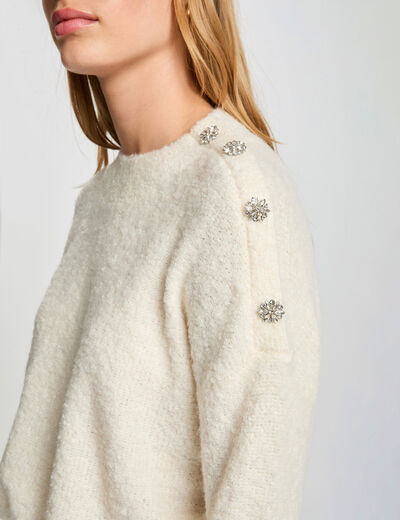 pull col montant et boutons ivoire femme Pull col montant et boutons ivoire femme