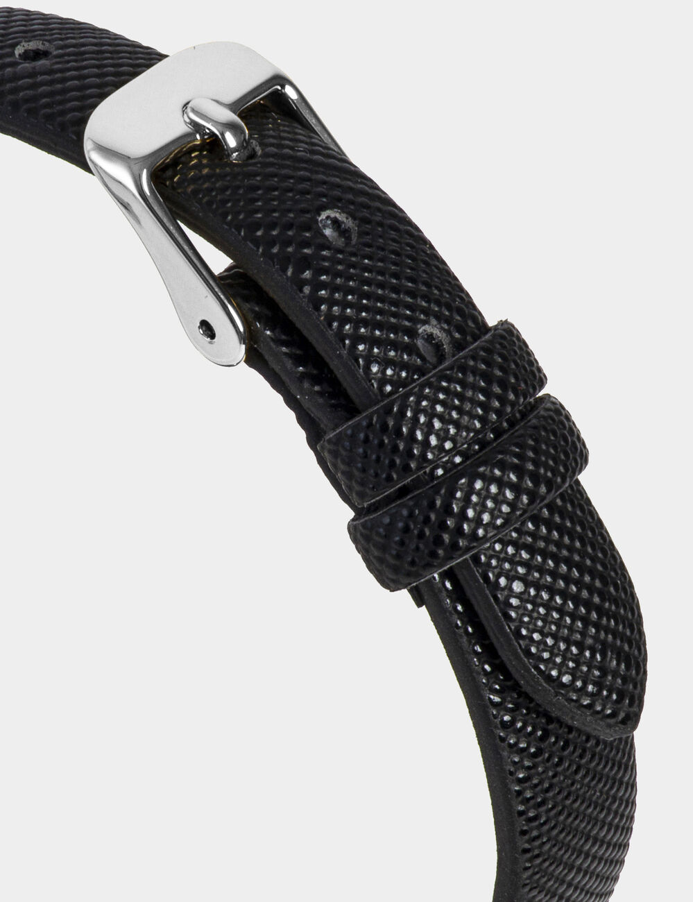 Montre classique couleur argent femme