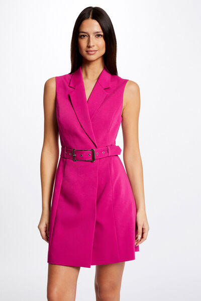 Robe portefeuille ceinturée sans manches framboise femme