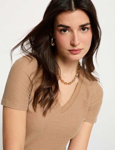 T-shirt cintr&eacute; col v beige femme