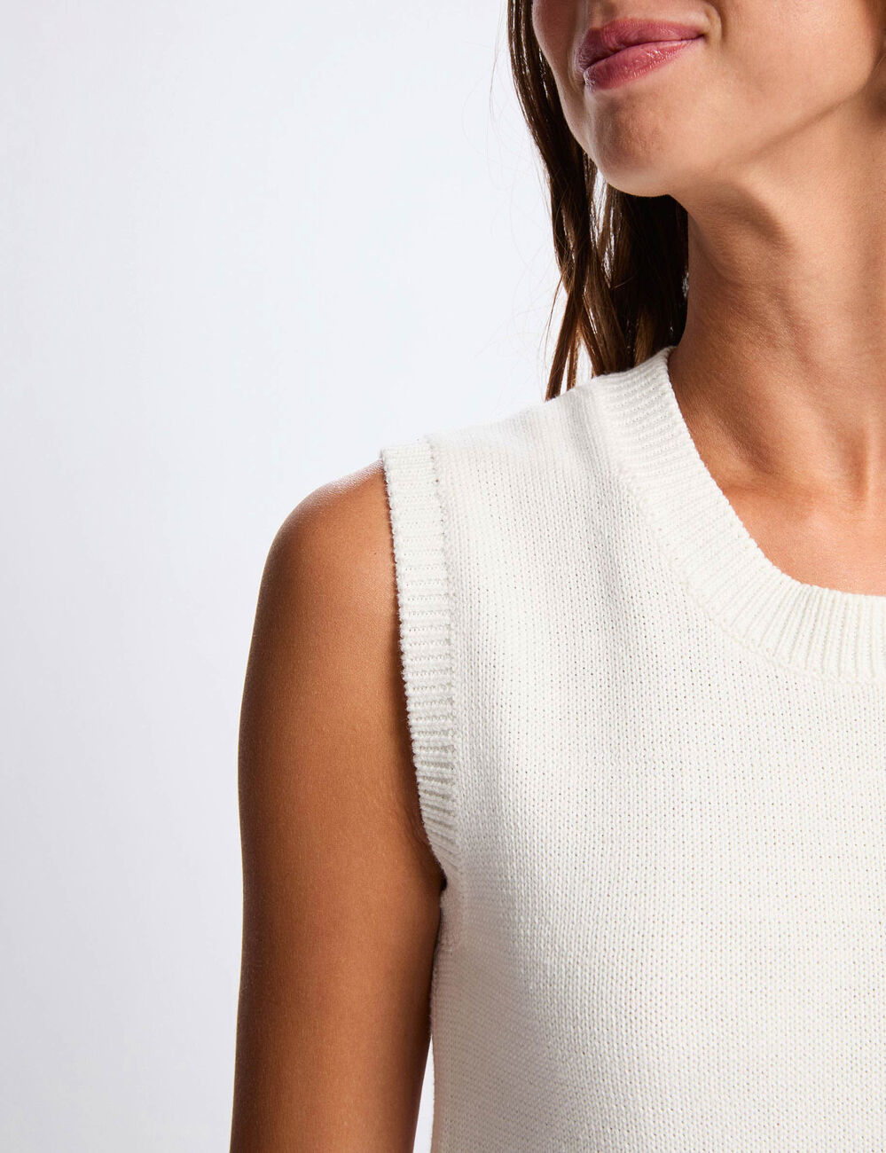 Pull sans manches blanc femme