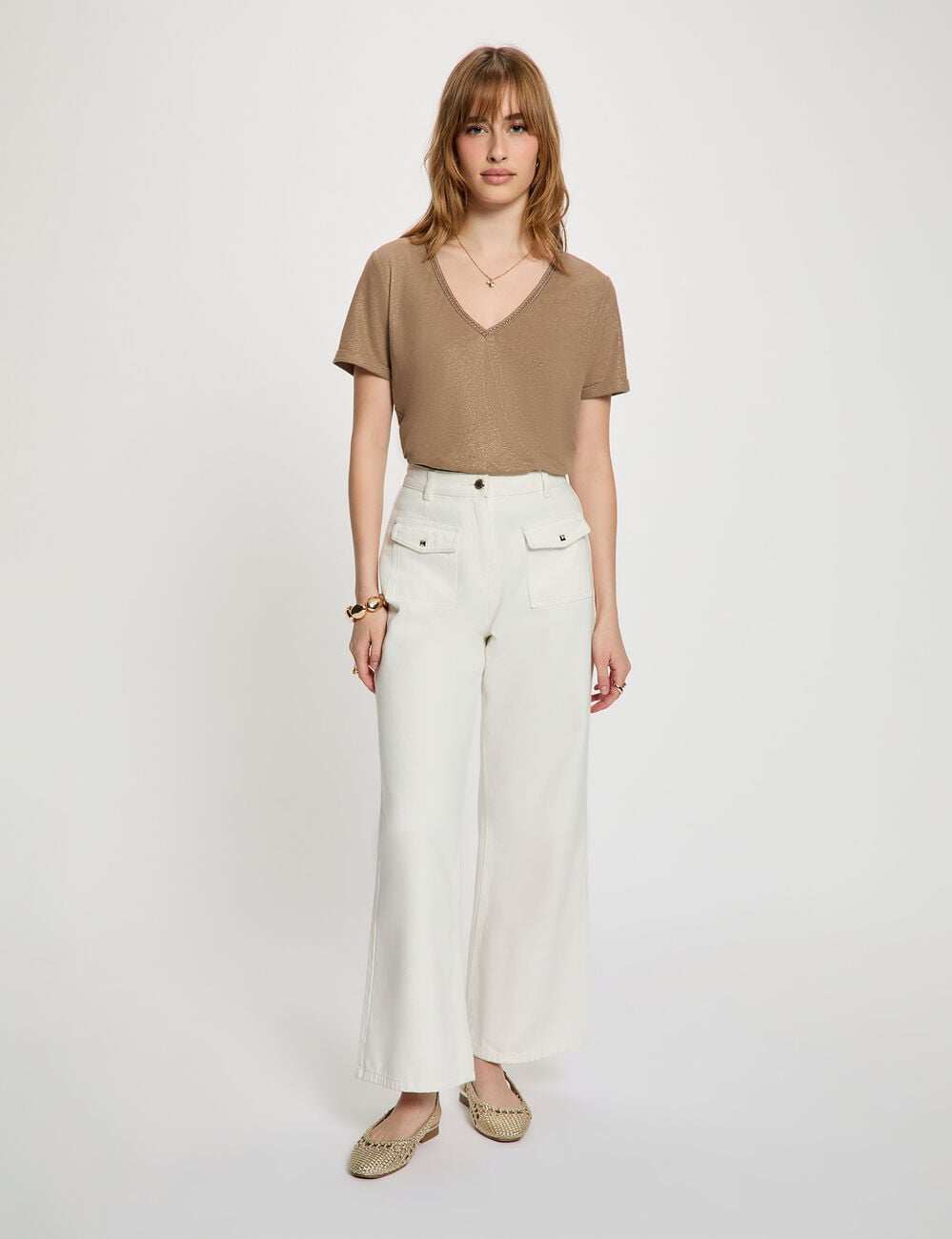 T-shirt col v perl&eacute; taupe femme