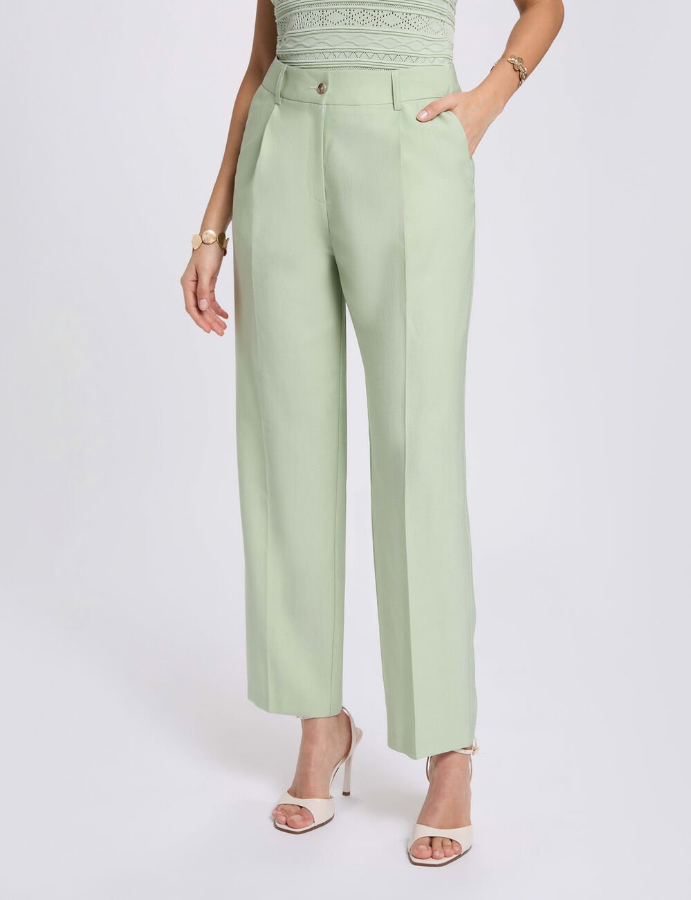 Hoge taille carrot broek pastelgroen vrouw