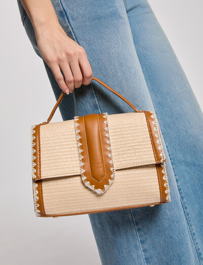 Gevlochten tas beige vrouw