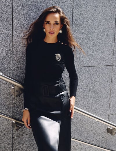 Pull col rond côtelé noir femme