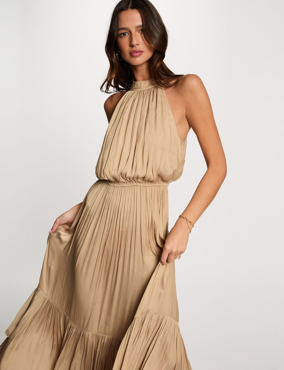 Robe longue évasée fluide beige femme