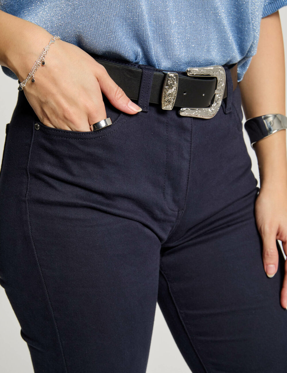Rechte broek marineblauw vrouw
