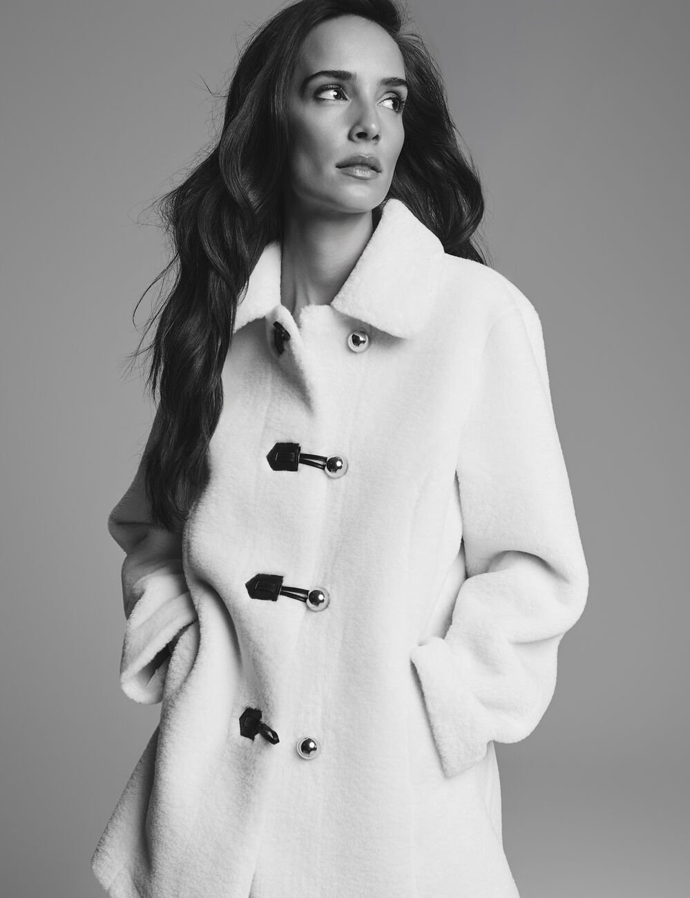 Manteau court fausse fourrure ivoire femme