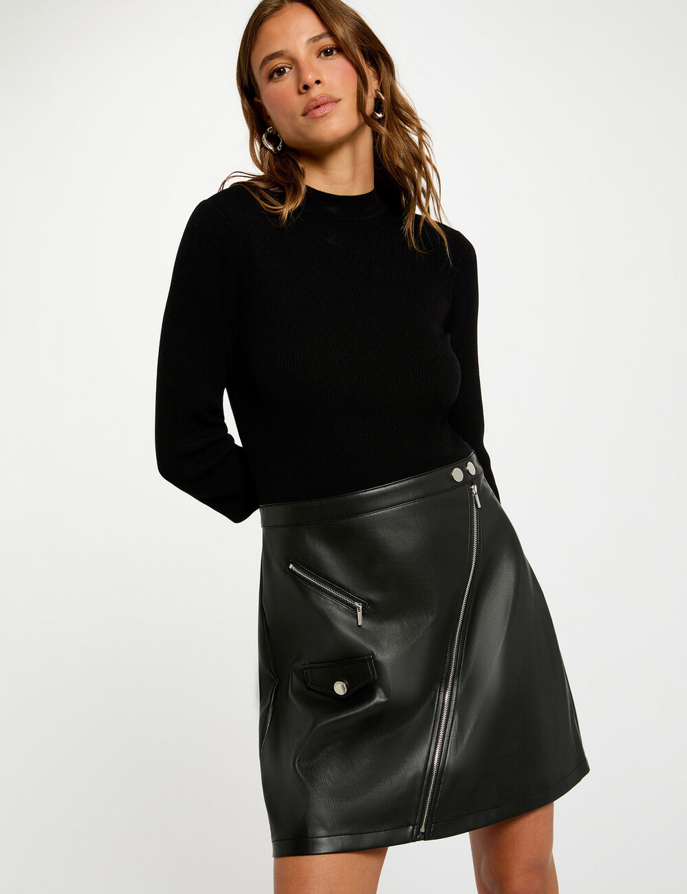 Robe courte ajustée noir femme