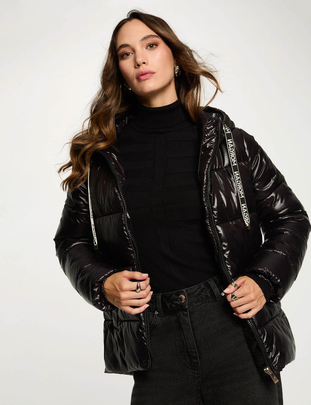 Doudoune courte brillante noir femme
