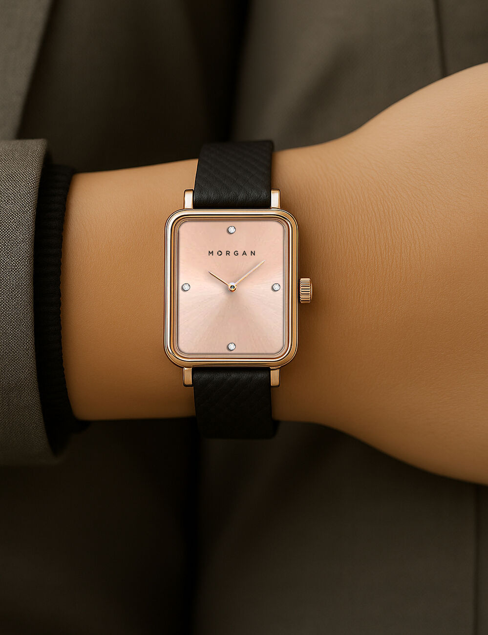 Klassiek horloge roze vrouw