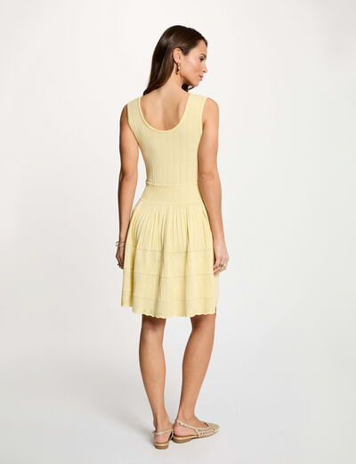 Robe tricot courte col v jaune pastel femme