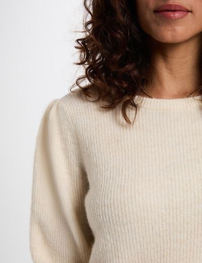 Pull court ajust&eacute; ivoire femme