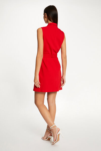 Robe portefeuille ceinturée sans manches rouge femme