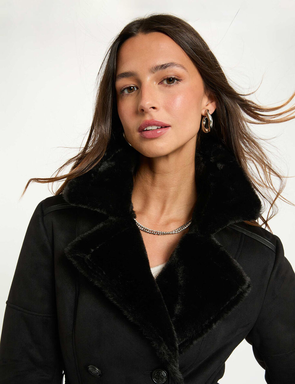 Trench ajusté fausse fourrure noir femme