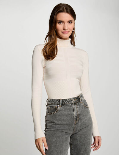 Pull col roul&eacute; ajust&eacute; ivoire femme