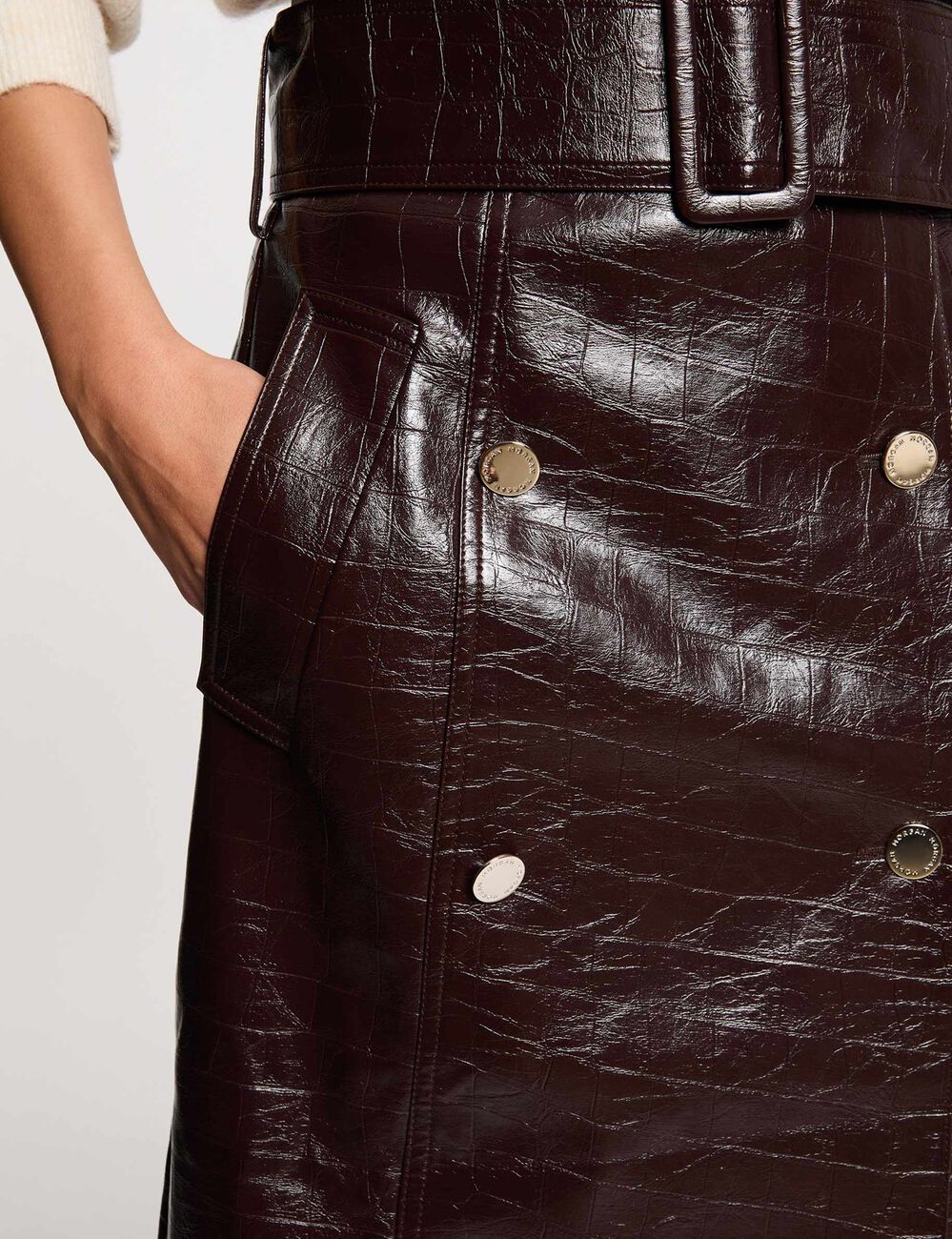 Lange rok met ceintuur pruim vrouw