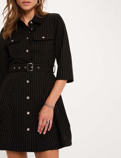 Robe courte ajust&eacute;e noir femme