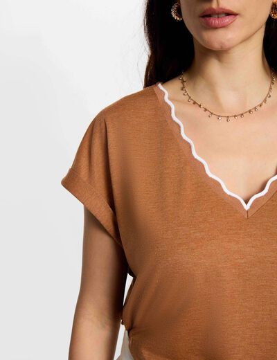 T-shirt col v manches courtes camel femme