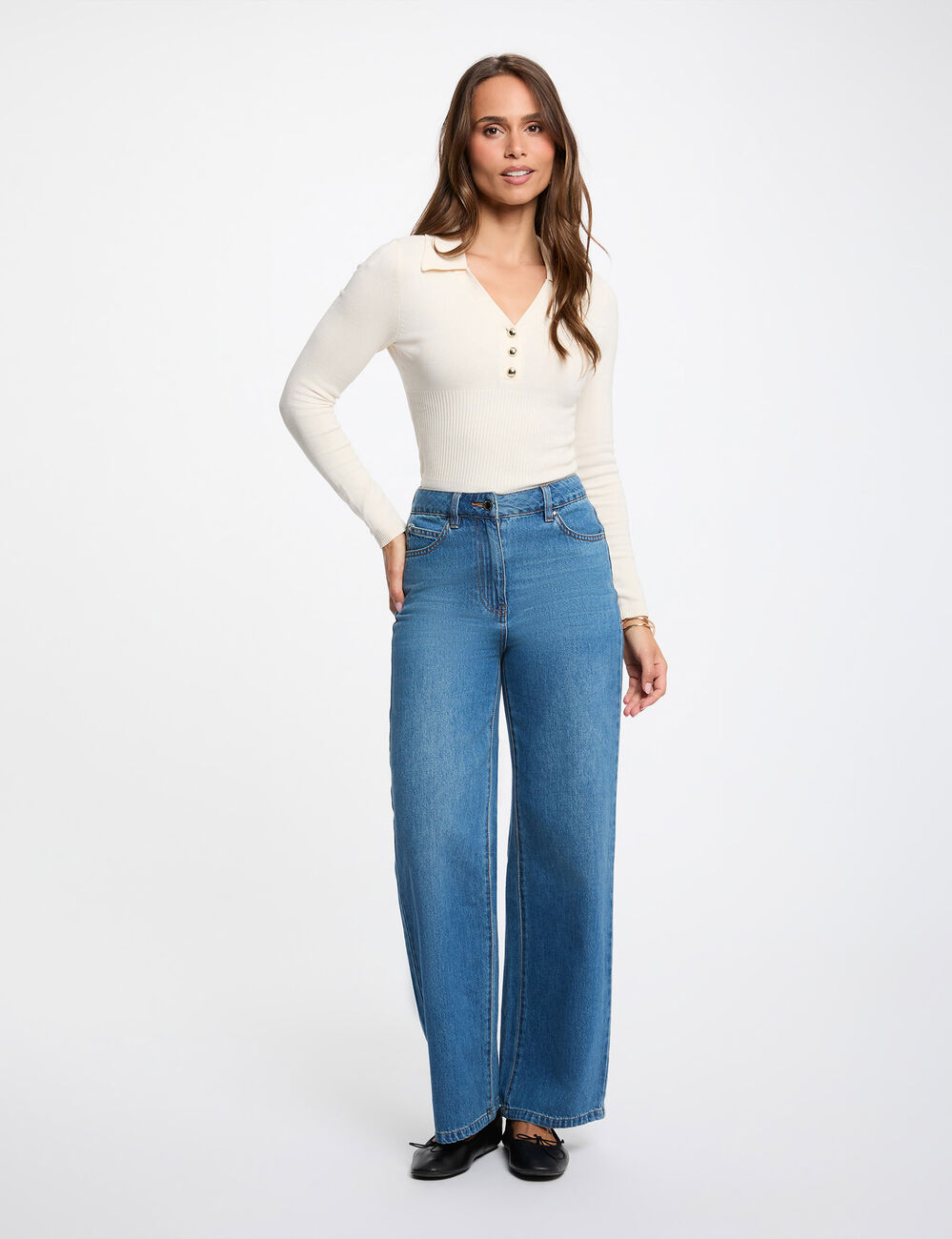 Pull ajust&eacute; col polo ivoire femme