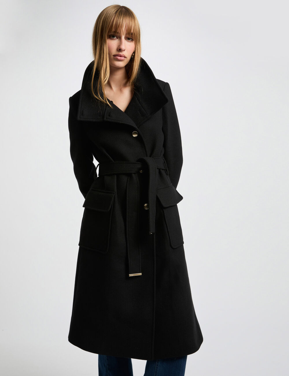 Manteau long ceintur&eacute; noir femme