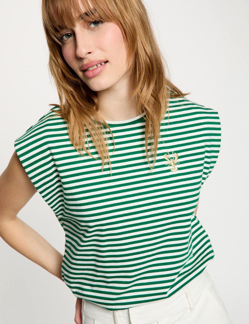 Gestreept geborduurd T-shirt weide groen vrouw