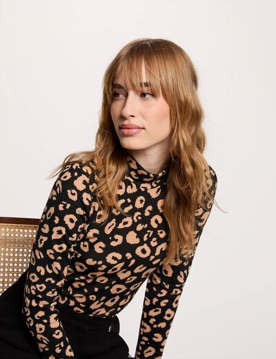 T-shirt cintr&eacute; col montant noir femme