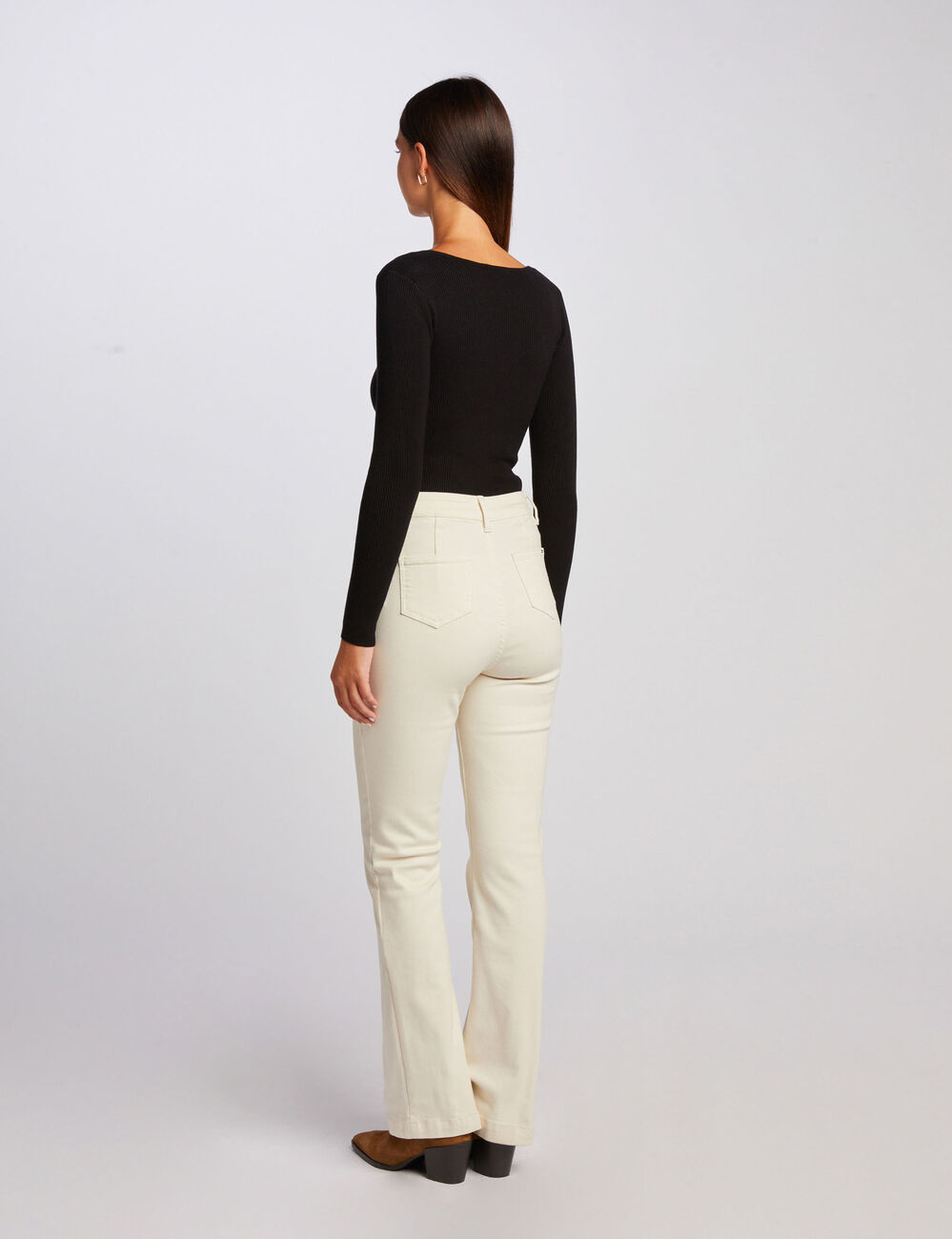 Pull manches longues c&ocirc;tel&eacute; d&eacute;tail zipp&eacute; noir femme