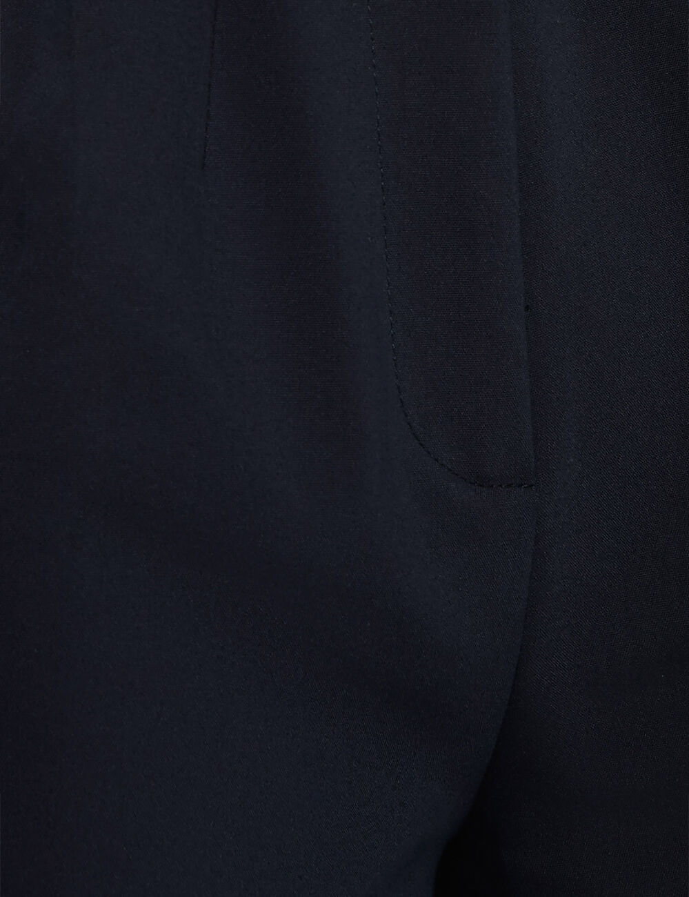 marineblauw vrouw