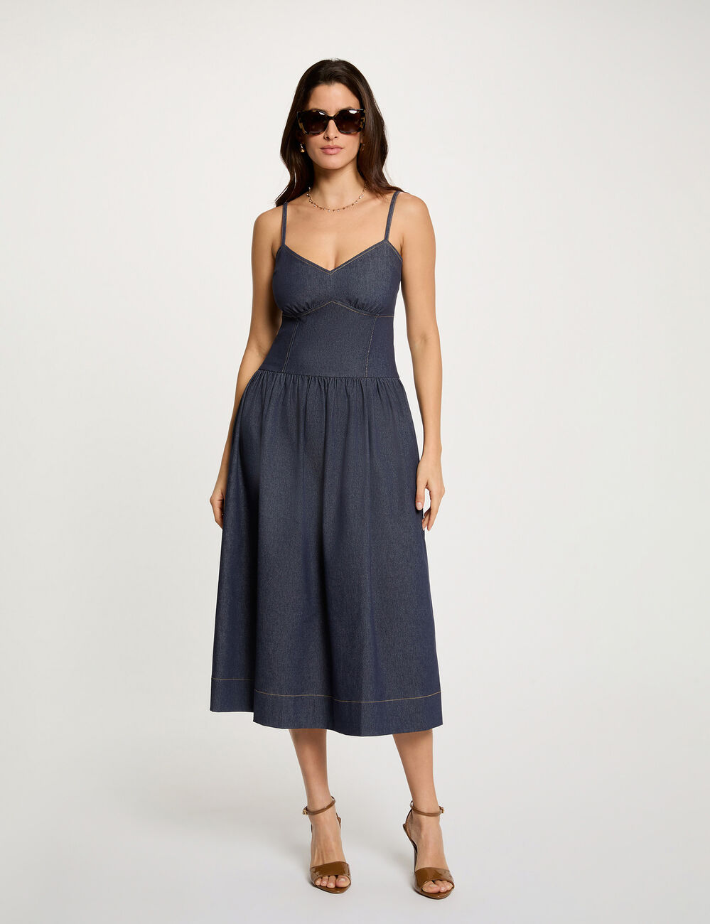 Robe ajust&eacute;e en jean denim brut femme