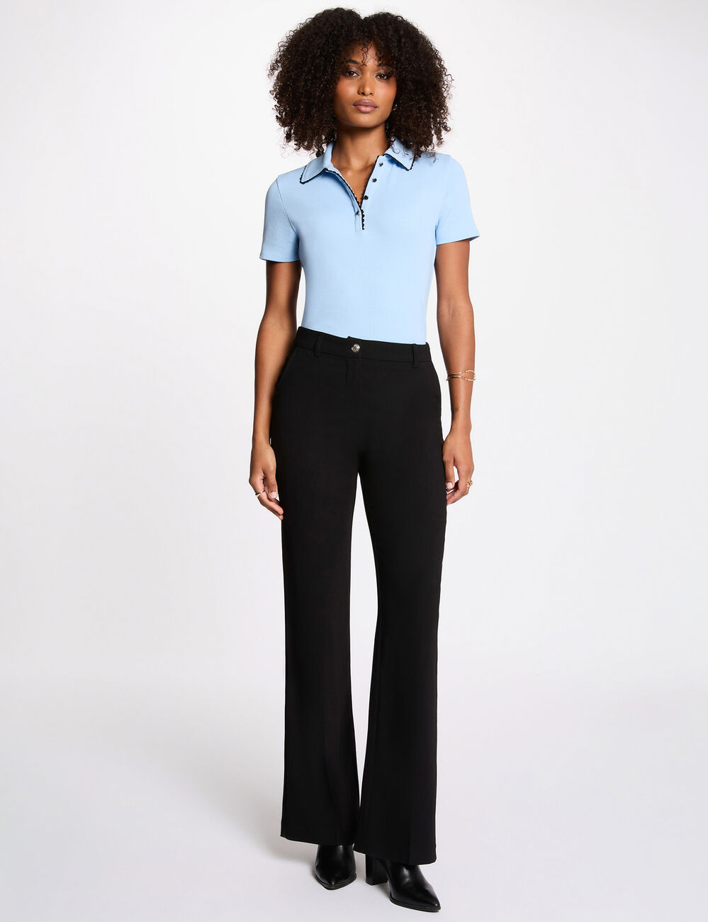 Top cintré col à revers bleu clair femme