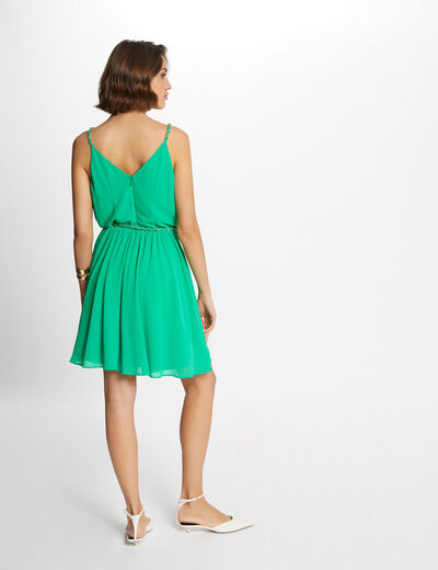 Korte soepelvallende jurk groen vrouw
