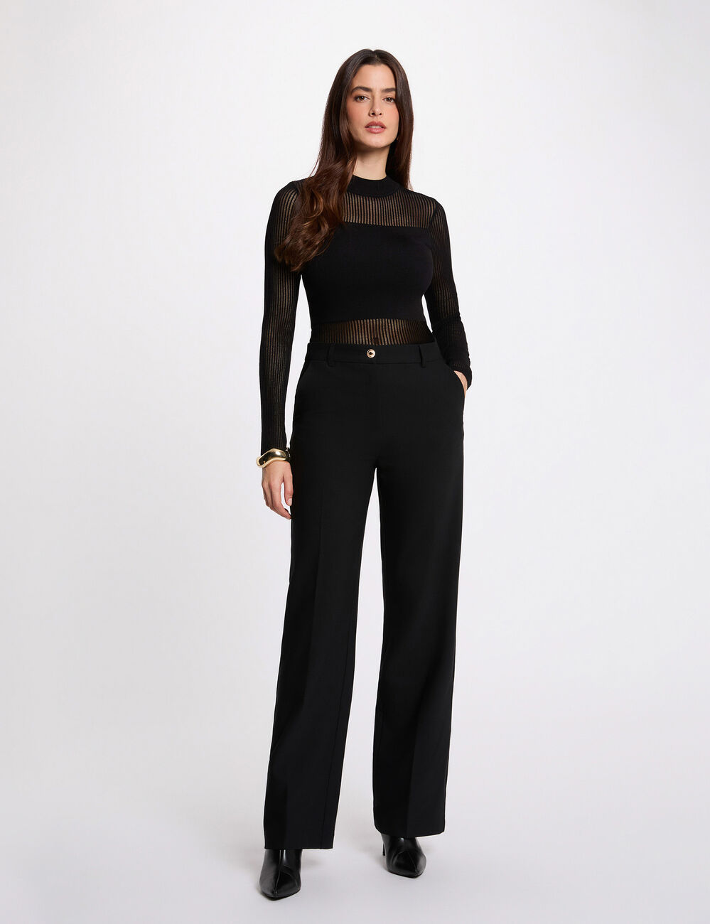 Pull ajour&eacute; col montant noir femme