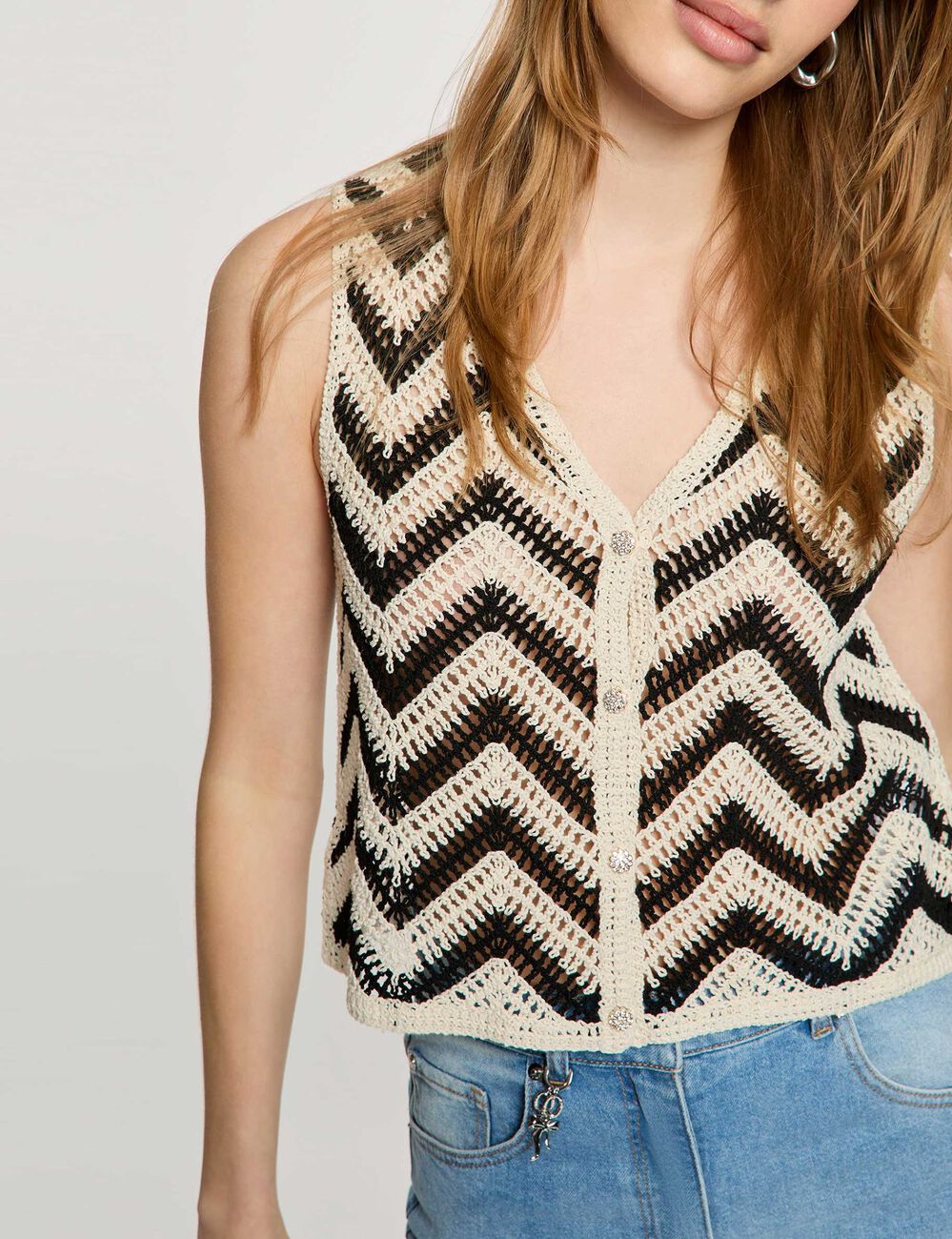 Mouwloos vest met V-hals zwart vrouw