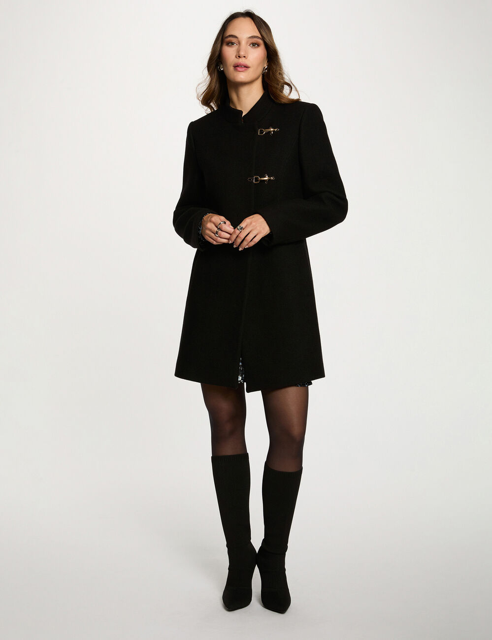 Manteau cintré col montant noir femme