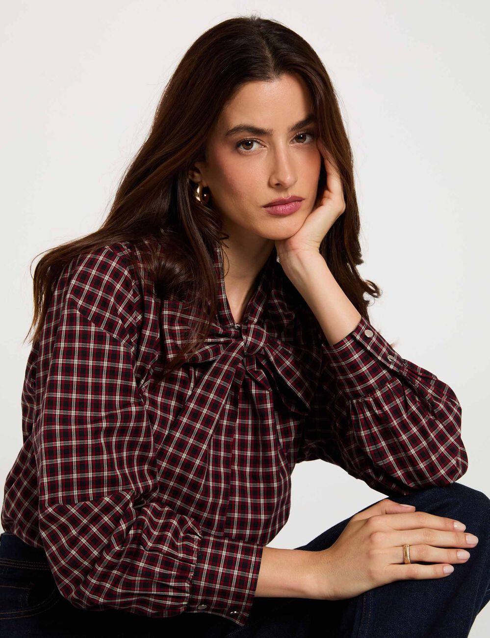 Blouse met lavalli&egrave;rekraag meerkleurig vrouw