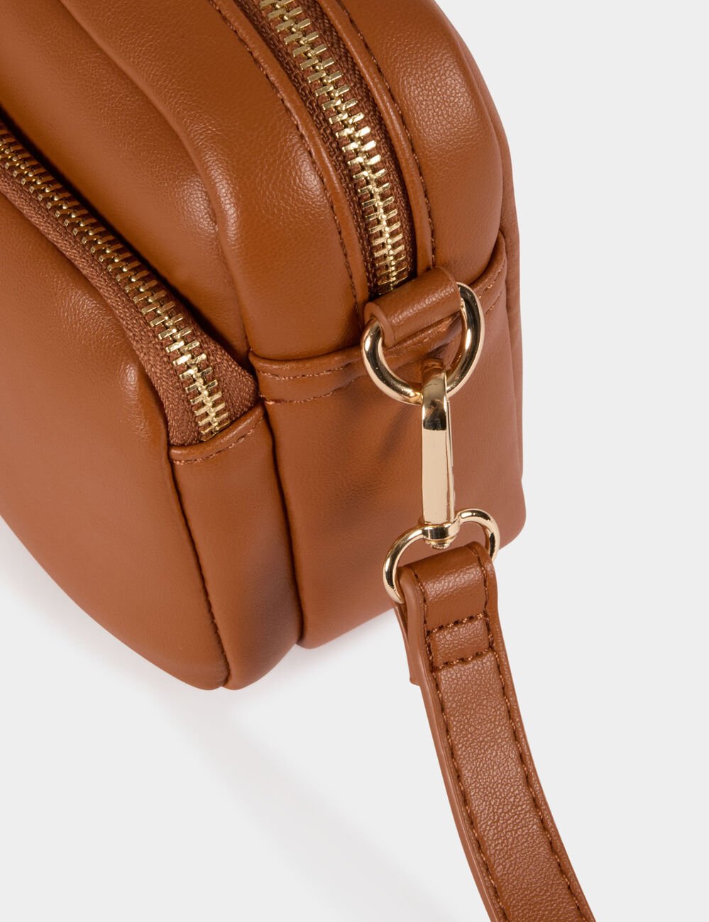 Sac bandouli&egrave;re similicuir camel femme