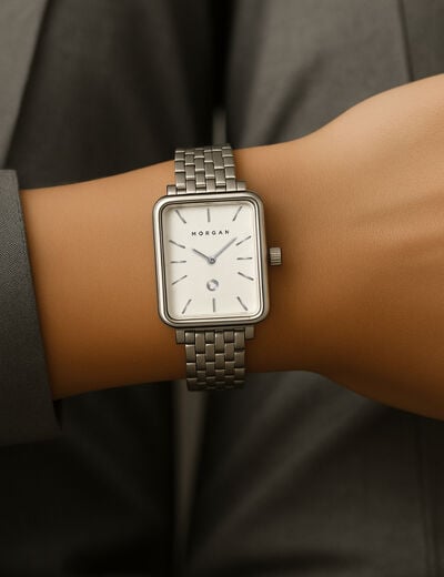 Montre couleur argent femme