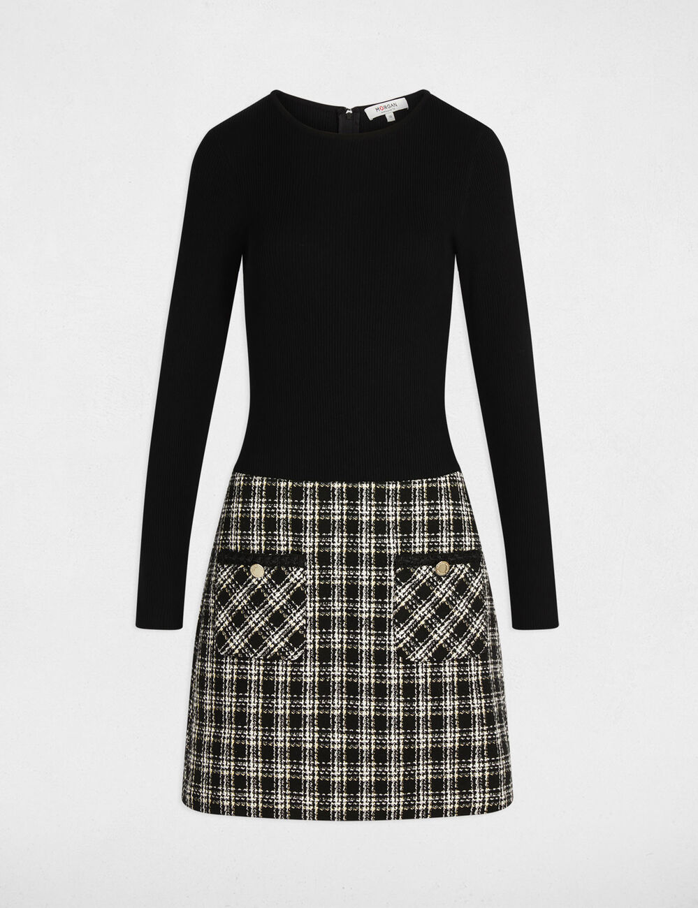 Nauwsluitende korte jurk zwart vrouw